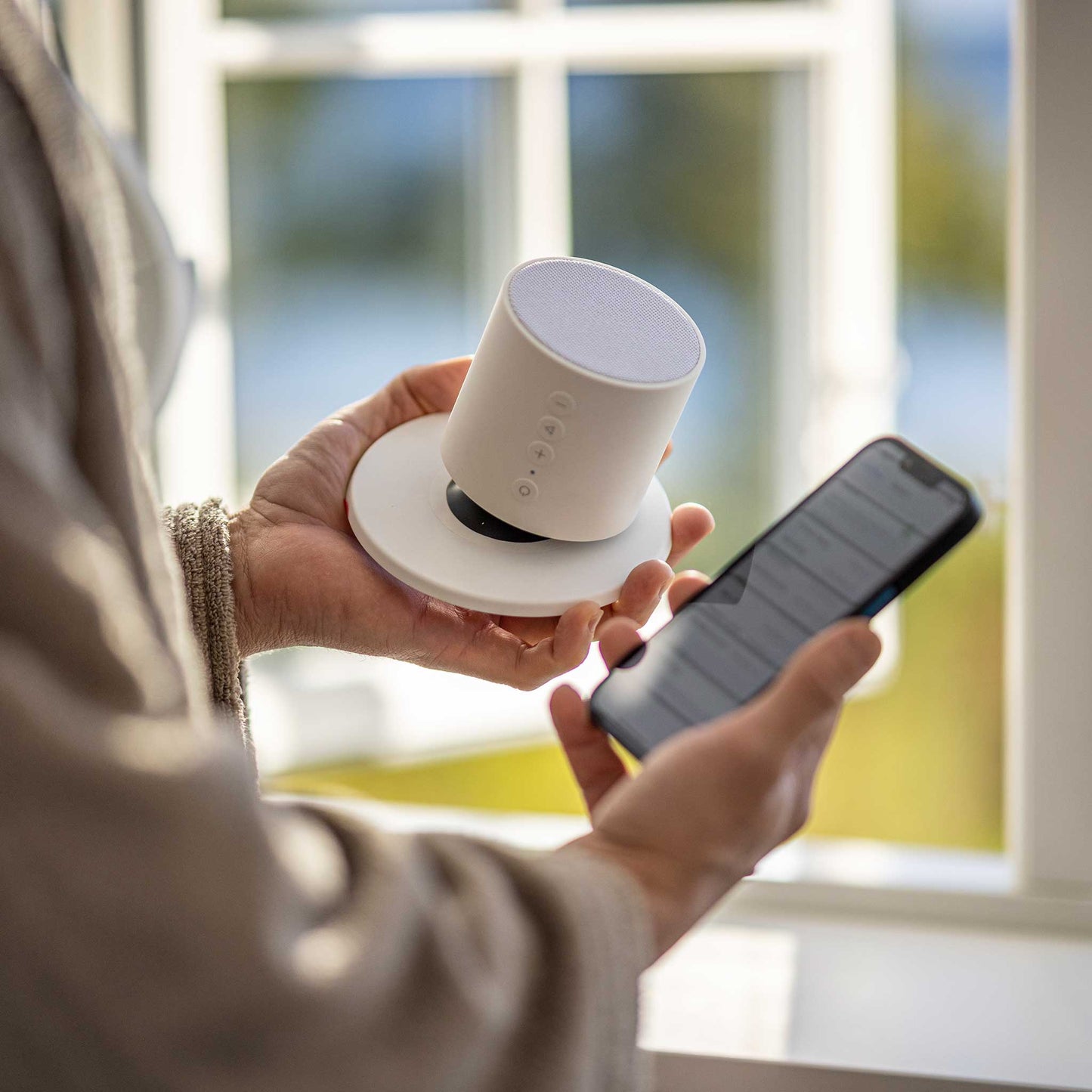 Sharper Image vattentät Bluetooth-högtalare för badrummet med magnetisk montering